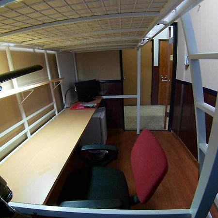 Yokohama Hostel Village Hayashi-Kaikan Номер фото